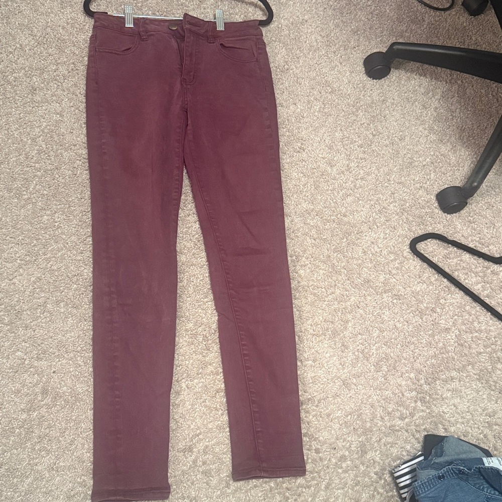 Maroon Hi-Rise Jegging from American Eagle - Picture 2 of 8